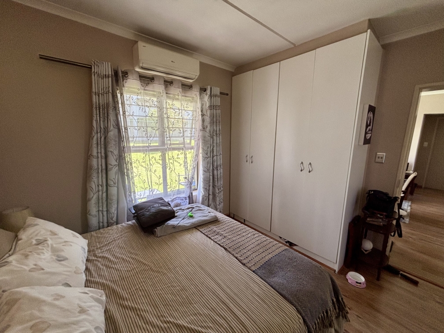 3 Bedroom Property for Sale in Vredekloof Heights Western Cape